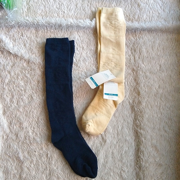 2 pairs NWT women's tall boot socks for sizes 6-8 - Picture 1 of 2